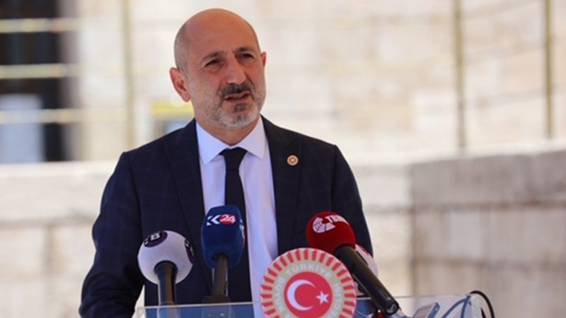 CHP Kahramanmaraş Milletvekili Ali Öztunç, kentteki PTT Bölge Müdürlüğü ve