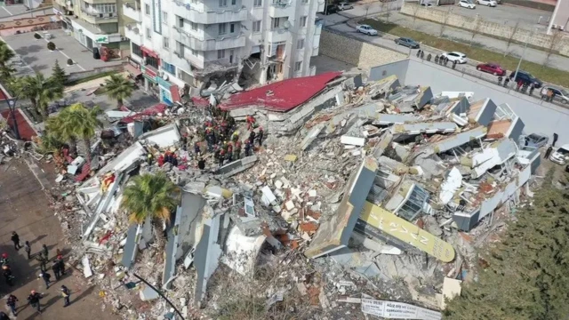 6 Şubat 2023 tarihinde meydana gelen asrın felaketinde Kahramanmaraş'ta yıkılan
