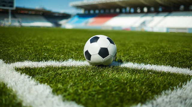 Futbolda transfer döneminin hareketlenmesi ve takımların yeni sezon kamplarına başlamasıyla