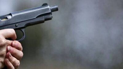 Kahramanmaraş’ın Dulkadiroğlu ilçesinde, boşanma sürecindeki eşinin kardeşine yönelik silahlı saldırı