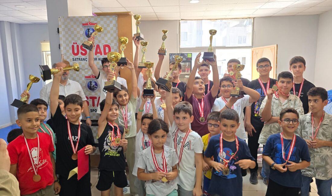 Kahramanmaraş’ta, Üstad Satranç Spor Kulübü tarafından 15 Temmuz Demokrasi ve
