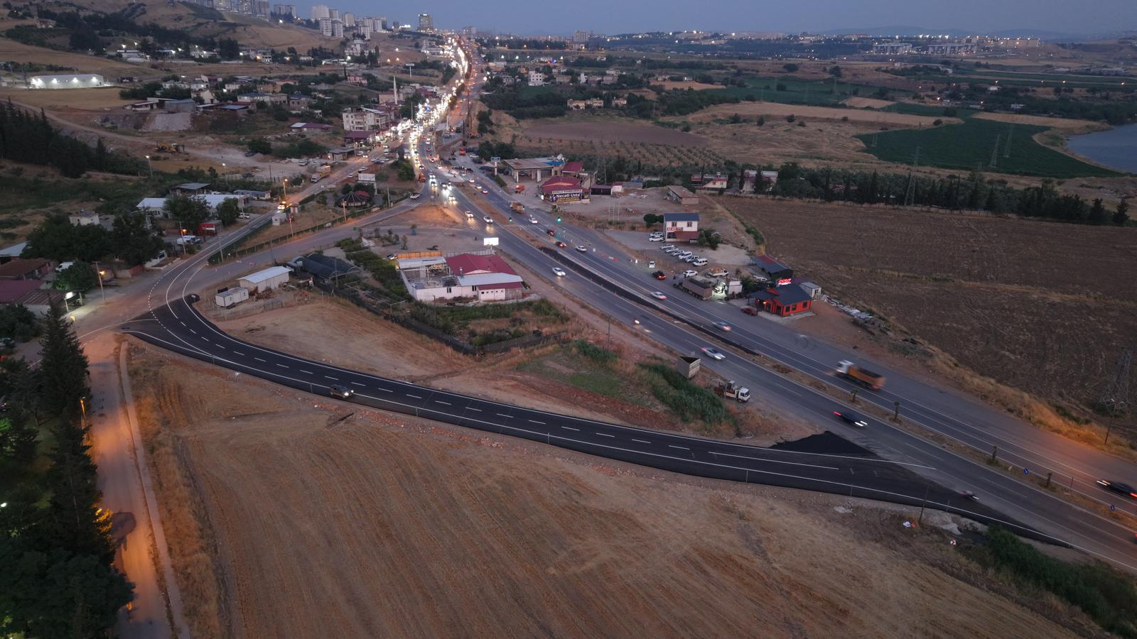 Kahramanmaraş’ta Trafik Çilesine Jet Çözüm: Kılavuzlu’da Yeni Yol Açıldı! 1 458e0566 87a2 48e3 8dae 23d45e1e87fb