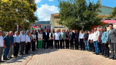 MHP Kahramanmaraş Milletvekili Zuhal Karakoç, Onikişubat ilçesine bağlı Ilıca Mahallesi'nde