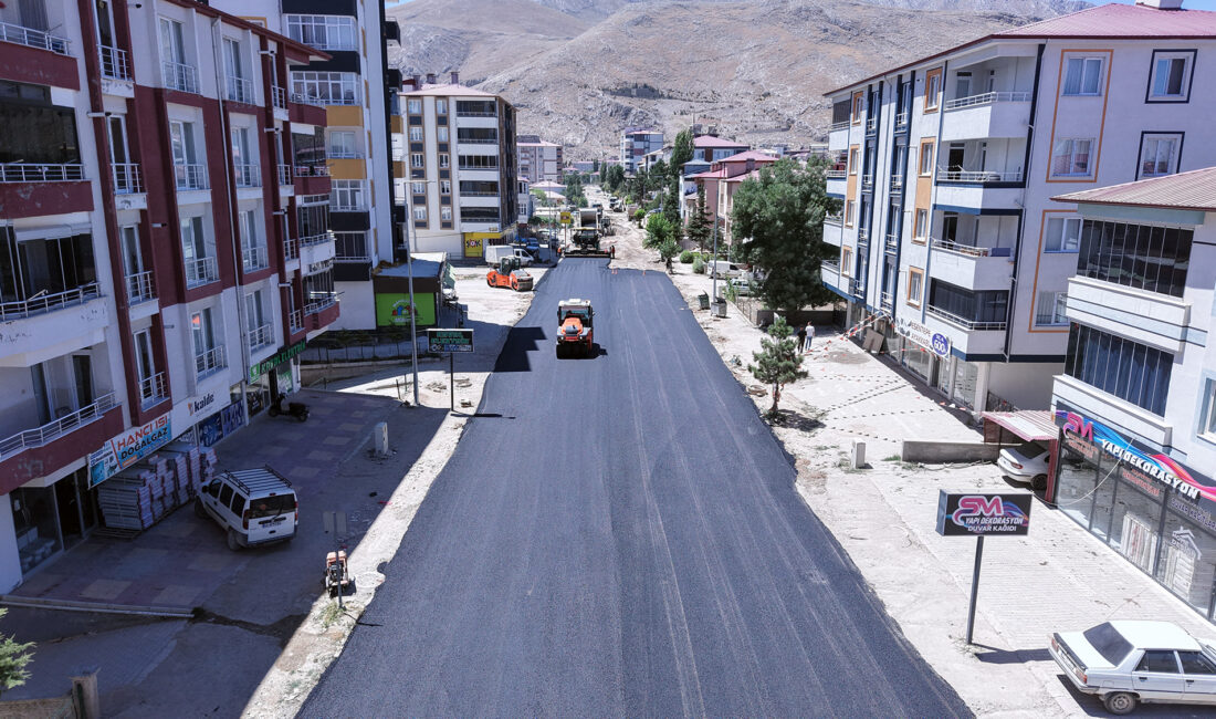 Büyükşehir Belediyesi, asfalt programı kapsamında 20 – 26 Temmuz tarihleri