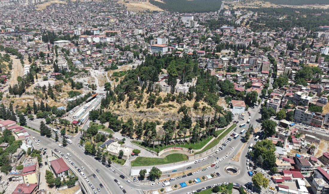 Asırlara uzanan geçmişiyle şehrin en önemli simgelerinden biri olan Tarihi