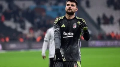 Beşiktaş ile yollarını ayıran milli kaleci Ersin Destanoğlu'nun yeni adresi