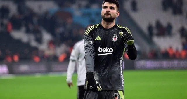 Beşiktaş ile yollarını ayıran milli kaleci Ersin Destanoğlu'nun yeni adresi