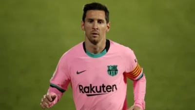 Dünya futbolunun yaşayan efsanelerinden Lionel Messi hakkında sosyal medyada dolaşan