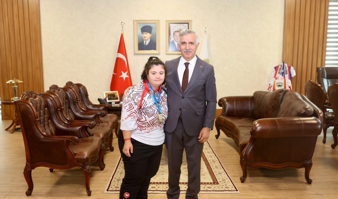 İsveç’te düzenlenen 2026 Judown Judo Dünya Şampiyonası’nda dünya şampiyonu olarak