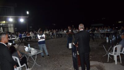 Anahtar Parti Kahramanmaraş İl Başkanı Fatin Rüştü Kayıran, Yeşilyurt Mahallesi'nde