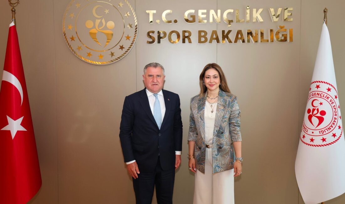 MHP Kahramanmaraş Milletvekili Zuhal Karakoç, Gençlik ve Spor Bakanı Osman
