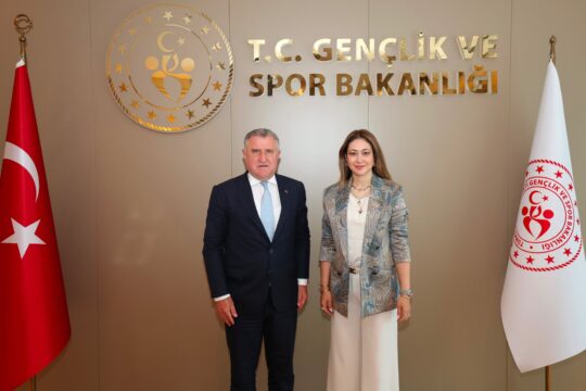MHP Kahramanmaraş Milletvekili Zuhal Karakoç, Gençlik ve Spor Bakanı Osman