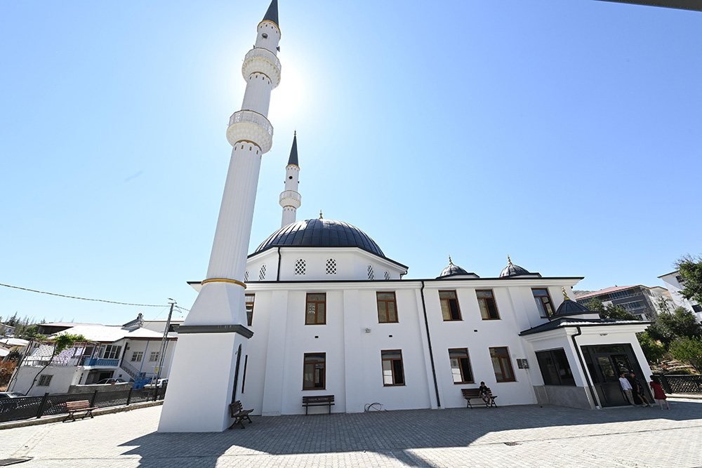 Elbistan İdris Altun Taziye ve Kültür Evi’nin Açılışı Gerçekleştirildi! 1 Acilis 2 1