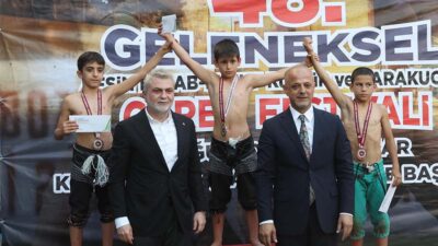 Afşin’de düzenlenen 48. Afşin Eshab-ı Kehf Kültür ve Karakucak Güreş