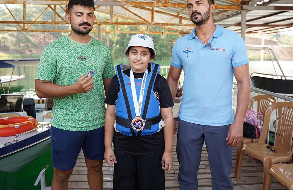 Hayat Yeniden Eğitim ve Kültür Vakfı’nın Kırmızı Bisiklet Projesi Yaz