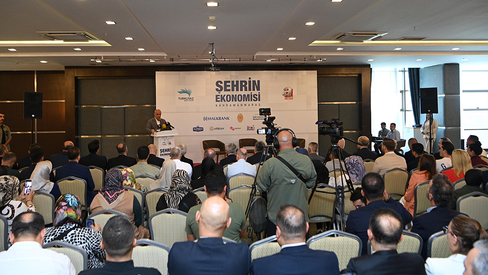 Başkan Görgel; “Kahramanmaraş, Türkiye Yüzyılı’nın Üretim ve Yatırım Merkezlerinden Biri Olacak” 3 Ekonomi Toplantisi 6