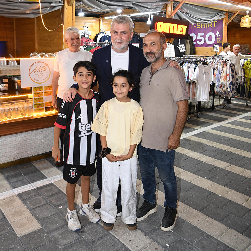 Başkan Görgel, Ağustos Fuarı’nda Esnaf ve Vatandaşlarla Buluştu! 2 Fuar Ziyareti2