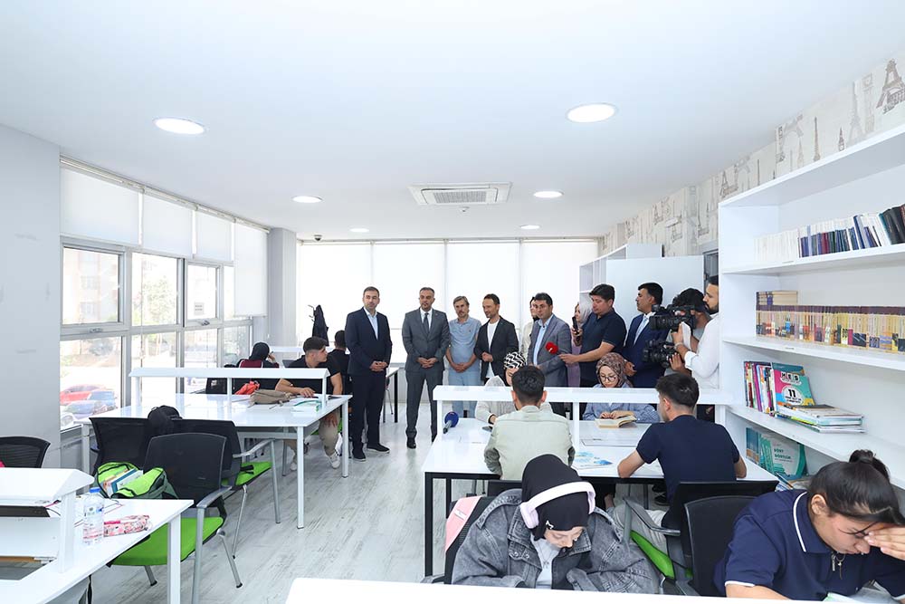 Onikişubat Belediyesi’nin Üniversite Hazırlık Kursu başvurularında son gün 7 Ağustos! 1 WhatsApp Image 2025 09 24 at 11.47.27 2