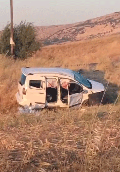 Kahramanmaraş'ın Pazarcık ilçesinde Gönük yolu üzerinde meydana gelen trafik kazasında