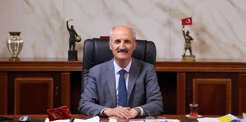 Dulkadiroğlu eski Belediye Başkanı Necati Okay’ın babası Bilal Okay, yaşamını