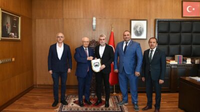 Ankara Kahramanmaraş Dernekleri Federasyonu Başkanı Ramiz Çelik ve beraberindeki heyet,