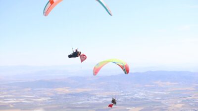 Kahramanmaraş’ta Dulkadiroğlu Belediyesi tarafından düzenlenecek Yalnız Ardıç Yamaç Paraşütü Festivali,