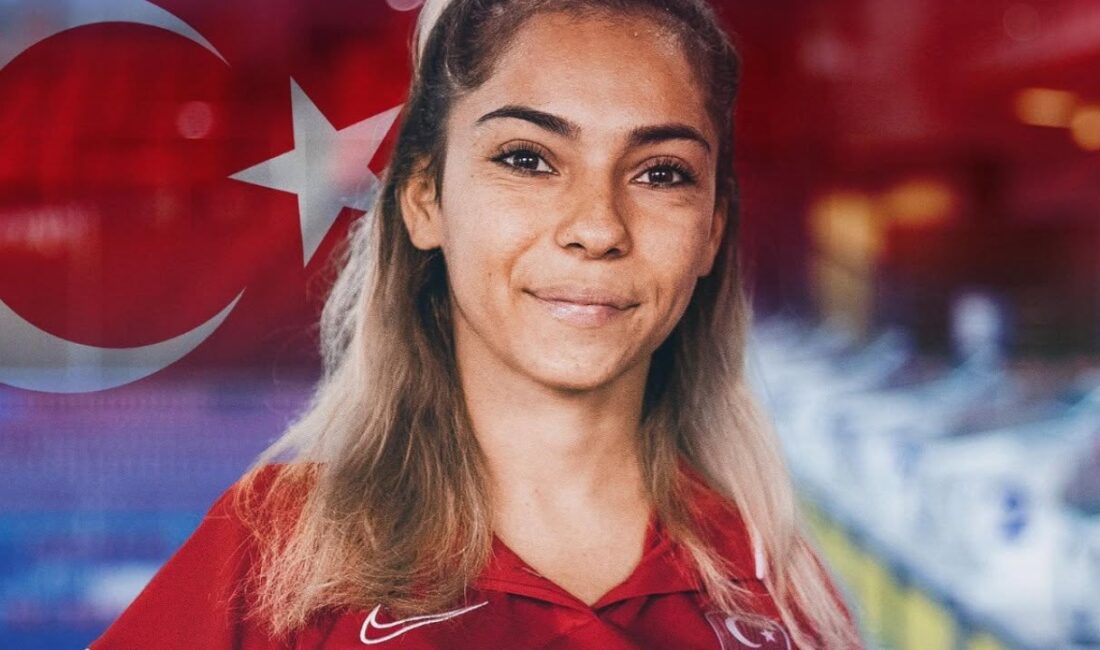 Kahramanmaraş’ın başarılı milli sporcusu Sevilay Öztürk, Kocaeli’de gerçekleştirilen Para Yüzme