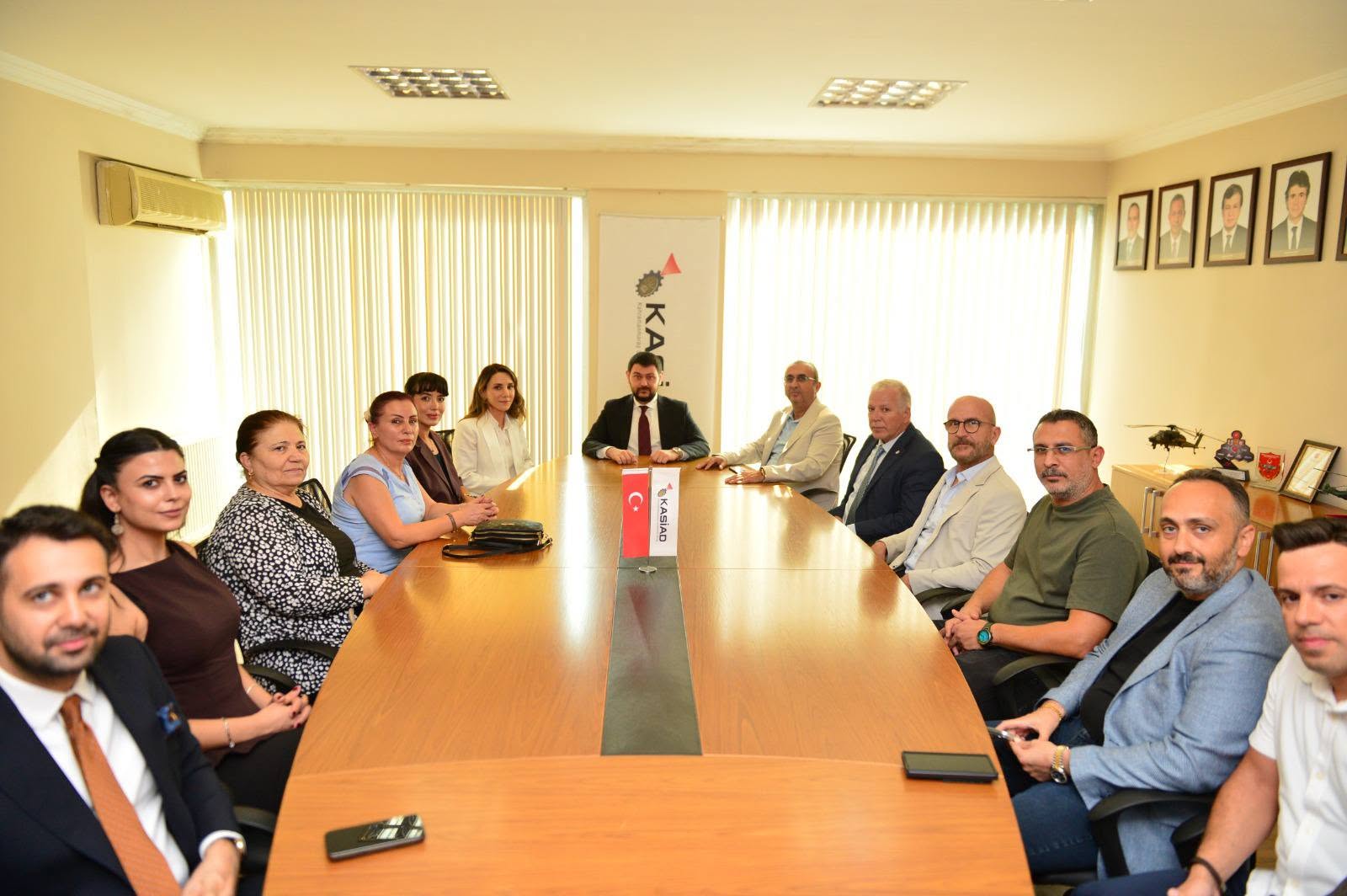 Yeni Parti Kahramanmaraş İl Teşkilatı’ndan KASİAD’a Ziyaret! 1 792235770 1585822266913417 5268641295063656418 n