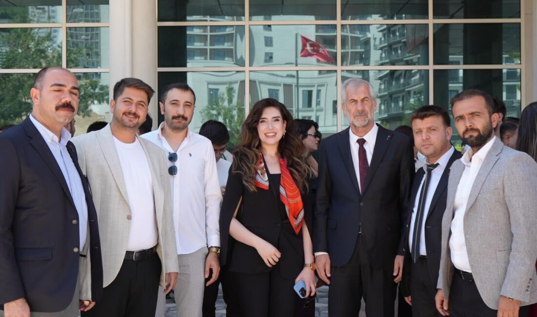 Anahtar Parti Kahramanmaraş İl Başkanı Fatin Rüştü Kayıran, il başkan