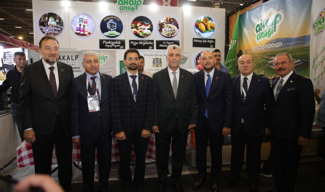 Ticaret Bakanı Ömer Bolat, MÜSİAD EXPO 2026 kapsamında fuarda stant