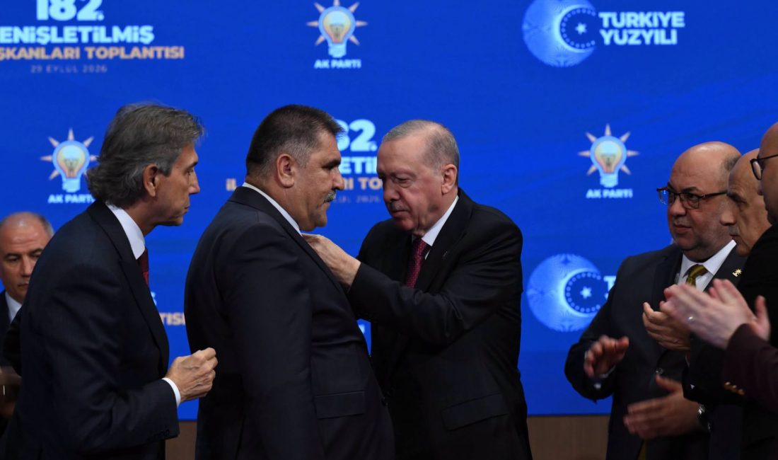 Kahramanmaraş Türkoğlu Belediye Başkanı Mehmet Karaca, Yeniden Refahı bırakıp AK