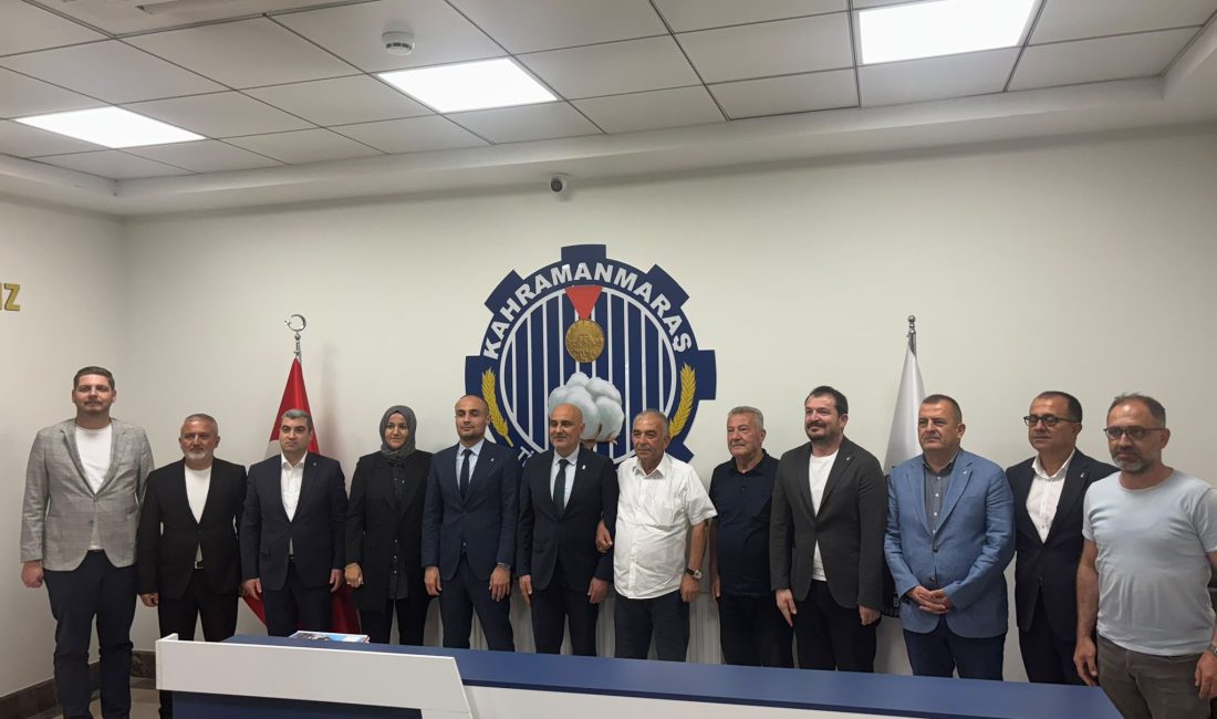 AK Parti Kahramanmaraş İl Başkanı M. Burak Gül ve beraberindeki