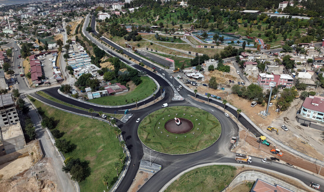 Büyükşehir Belediyesi, şehir merkezinde doğu ile batı aksını birleştiren Ali