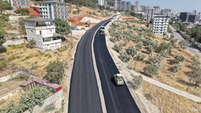 Büyükşehir Belediyesi, asfalt mesaisini yeni haftada da 18 farklı noktada