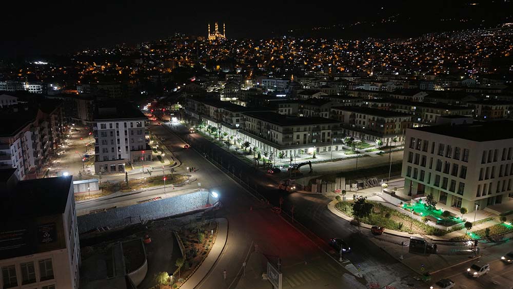Büyükşehir Belediyesi, Eylül’ün ilk haftasında 4 farklı ilçede 22 farklı