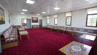 Büyükşehir Belediyesi tarafından Karacasu Ferhuş Mahallesi’nde hayata geçirilen taziyeevi, 25