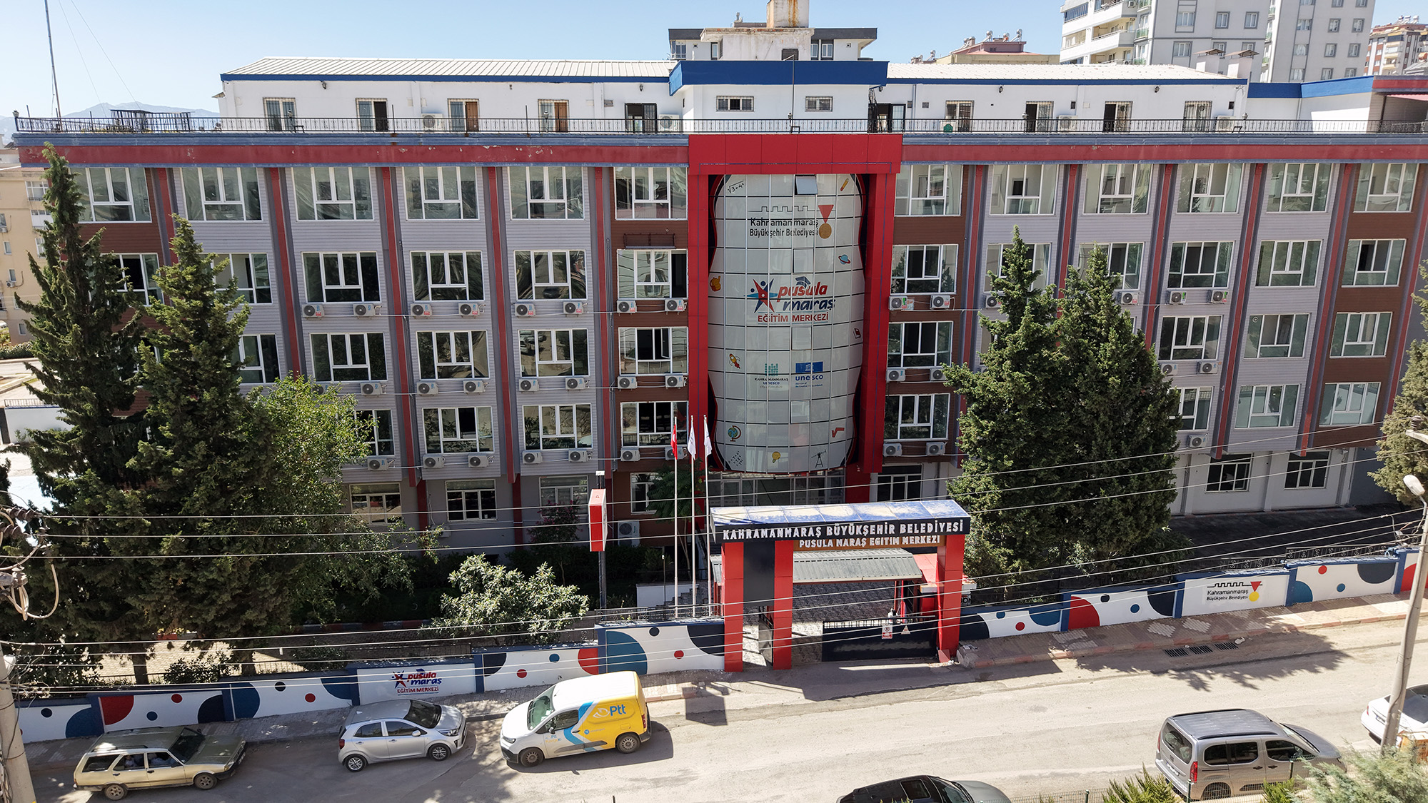 Büyükşehir Pusula Maraş Eğitim Merkezi’yle Gençlerin Yanında 1 Pusula Maras Egitim Merkezi9 1