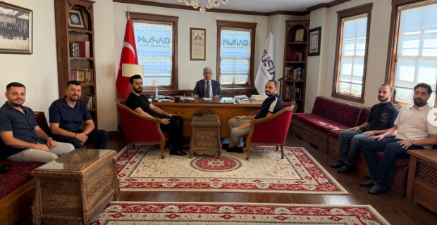 Genç MÜSİAD Kahramanmaraş Başkanı Mehmet Süleyman Nacar ve yönetim kurulu