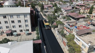 Büyükşehir Belediyesi, şehir genelinde sürdürdüğü asfalt seferberliği kapsamında 28 Eylül