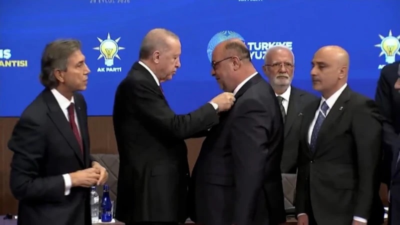 Kahramanmaraş'ın Dulkadiroğlu Belediye Başkanı Mehmet Akpınar, Yeniden Refah Partisi'nden AK