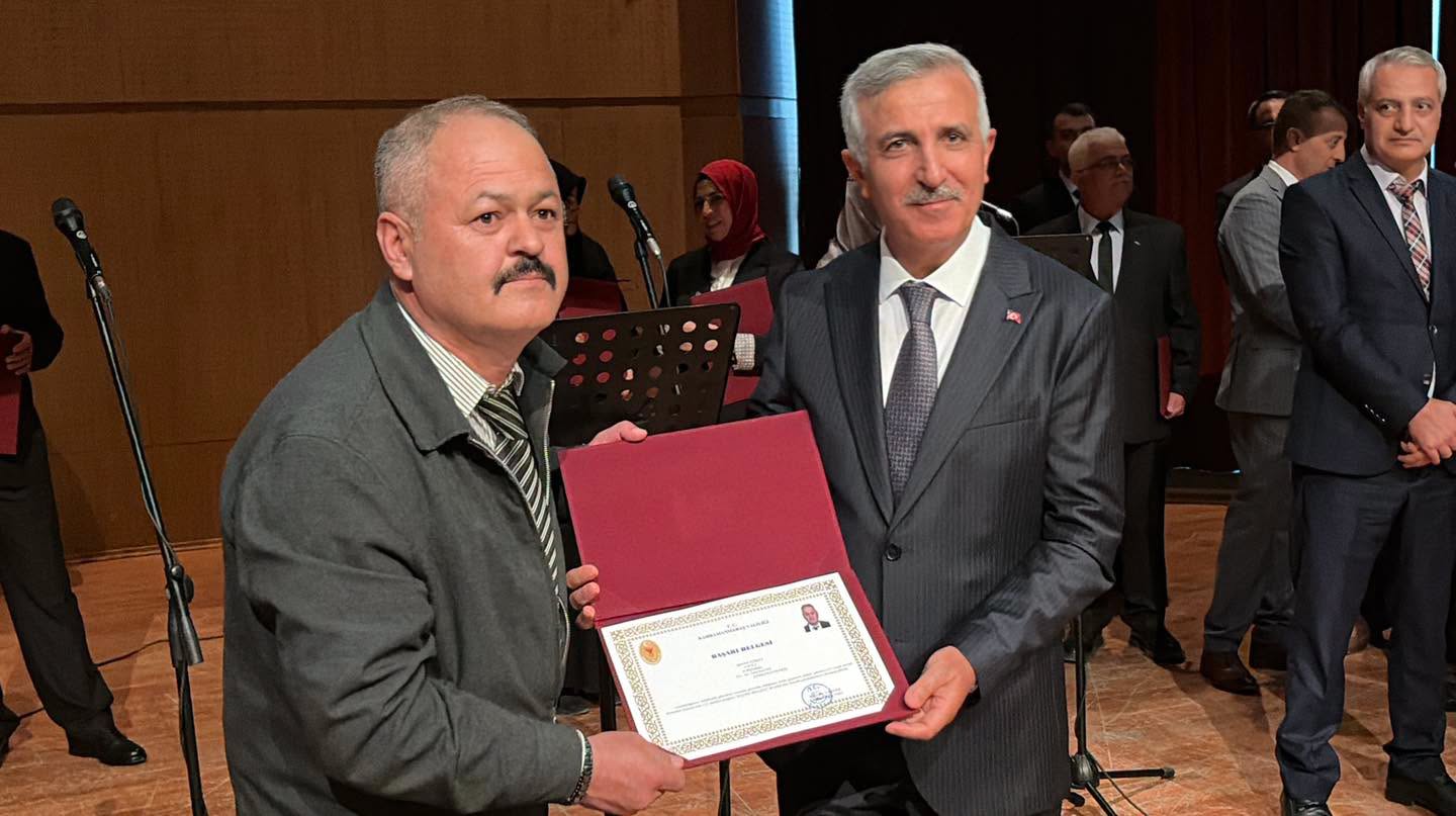 Vali Ünlüer’den Dikkat Çeken Mesaj: “Hepimiz Bundan Mesulüz” 2 834834917 1820938262396834 3623268423476394019 n