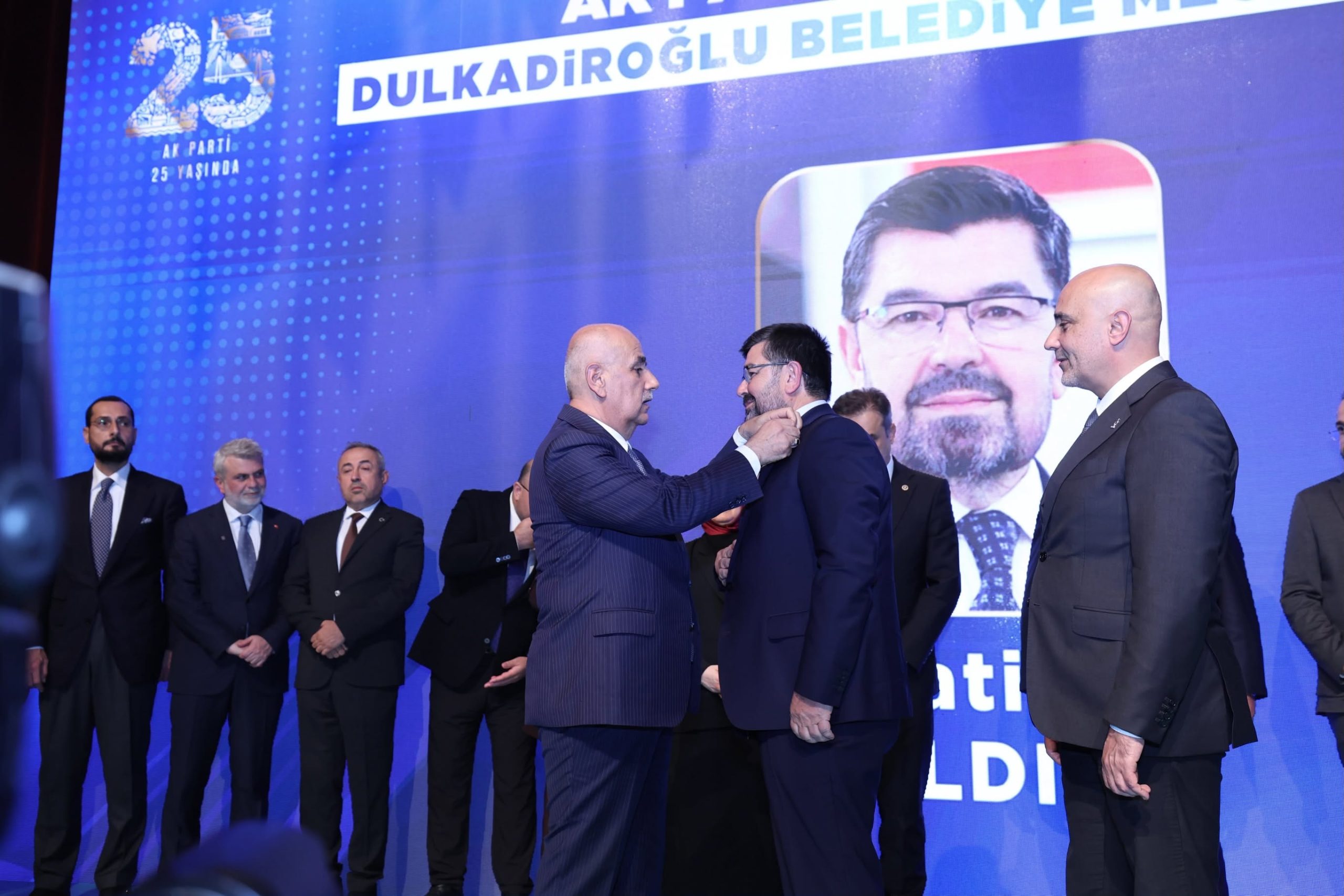 Kahramanmaraş’ta dengeleri değiştiren katılım! 24 meclis üyesi AK Parti’de! 3 834867774 18495077251098238 8193121048298550124 n scaled