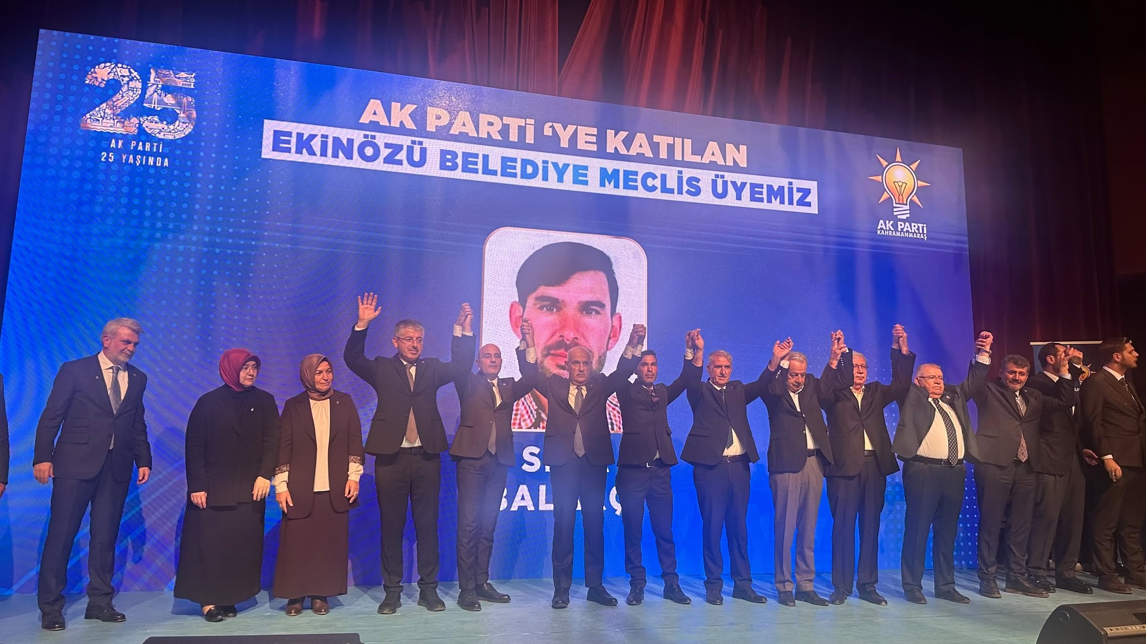 Kahramanmaraş’ta dengeleri değiştiren katılım! 24 meclis üyesi AK Parti’de! 4 836196058 18495077203098238 2181413857614852394 n