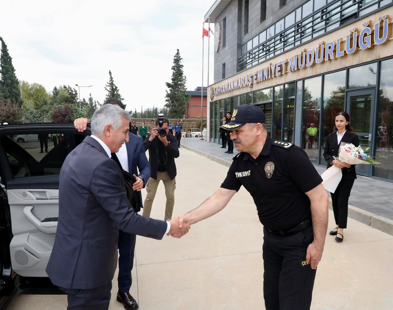 Vali Mükerrem Ünlüer’den İl Emniyet Müdürü Beyti Kalaycı’ya Hayırlı Olsun Ziyareti! 1 836917939 1089801090581925 2061094558287729370 n
