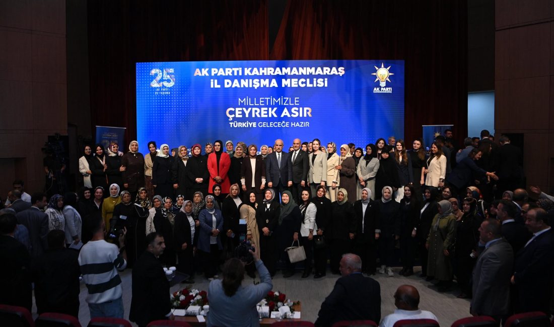 AK Parti Kahramanmaraş Genişletilmiş İl Danışma Meclisi Toplantısı, teşkilat mensuplarının