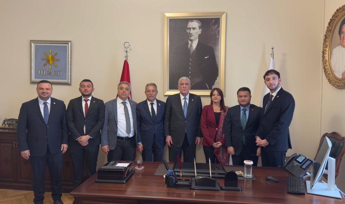 İYİ Parti Kahramanmaraş teşkilatı, Ankara’da Genel Başkan Müsavat Dervişoğlu’nu ziyaret