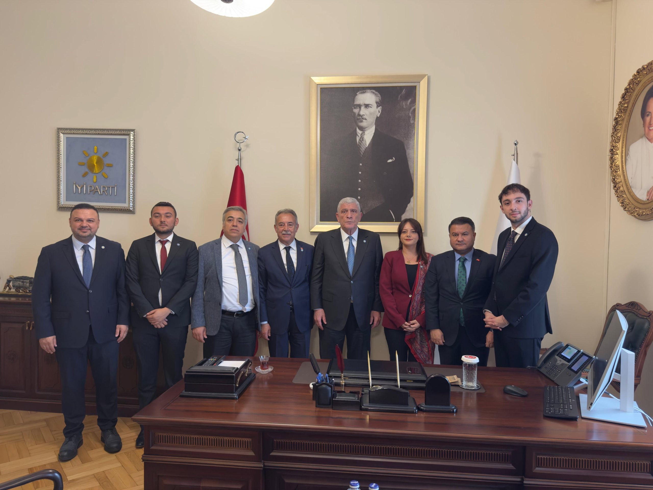 İYİ Parti Kahramanmaraş teşkilatı, Ankara’da Genel Başkan Müsavat Dervişoğlu’nu ziyaret