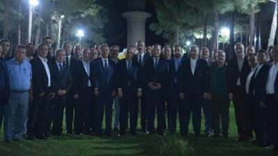 AK Parti Kahramanmaraş Milletvekili Vahit Kirişci, Dulkadiroğlu ilçesinde muhtarlarla bir