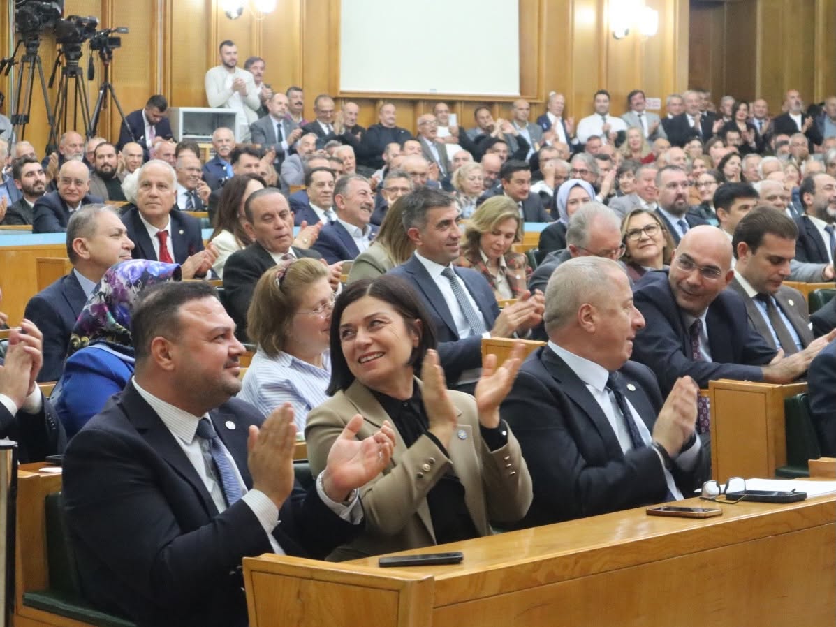 İYİ Parti Kahramanmaraş Teşkilatı, Müsavat Dervişoğlu ile Görüştü! 1 847939330 18113293091588733 5401572444876021988 n