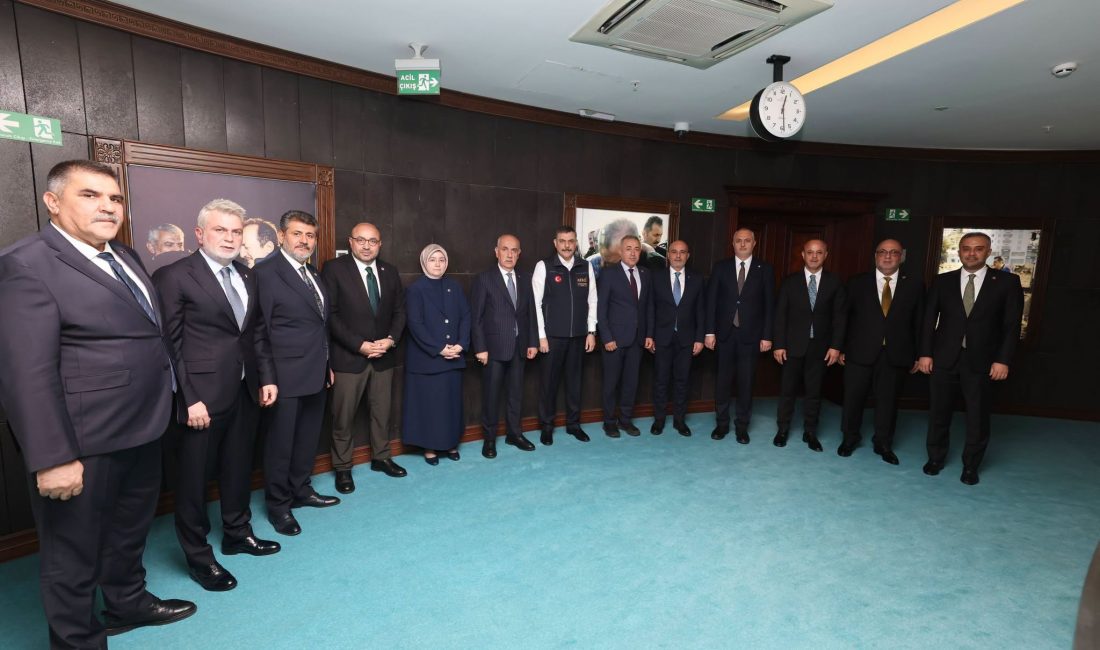 AK Parti Kahramanmaraş milletvekilleri, ilçe belediye başkanları ve parti teşkilatından